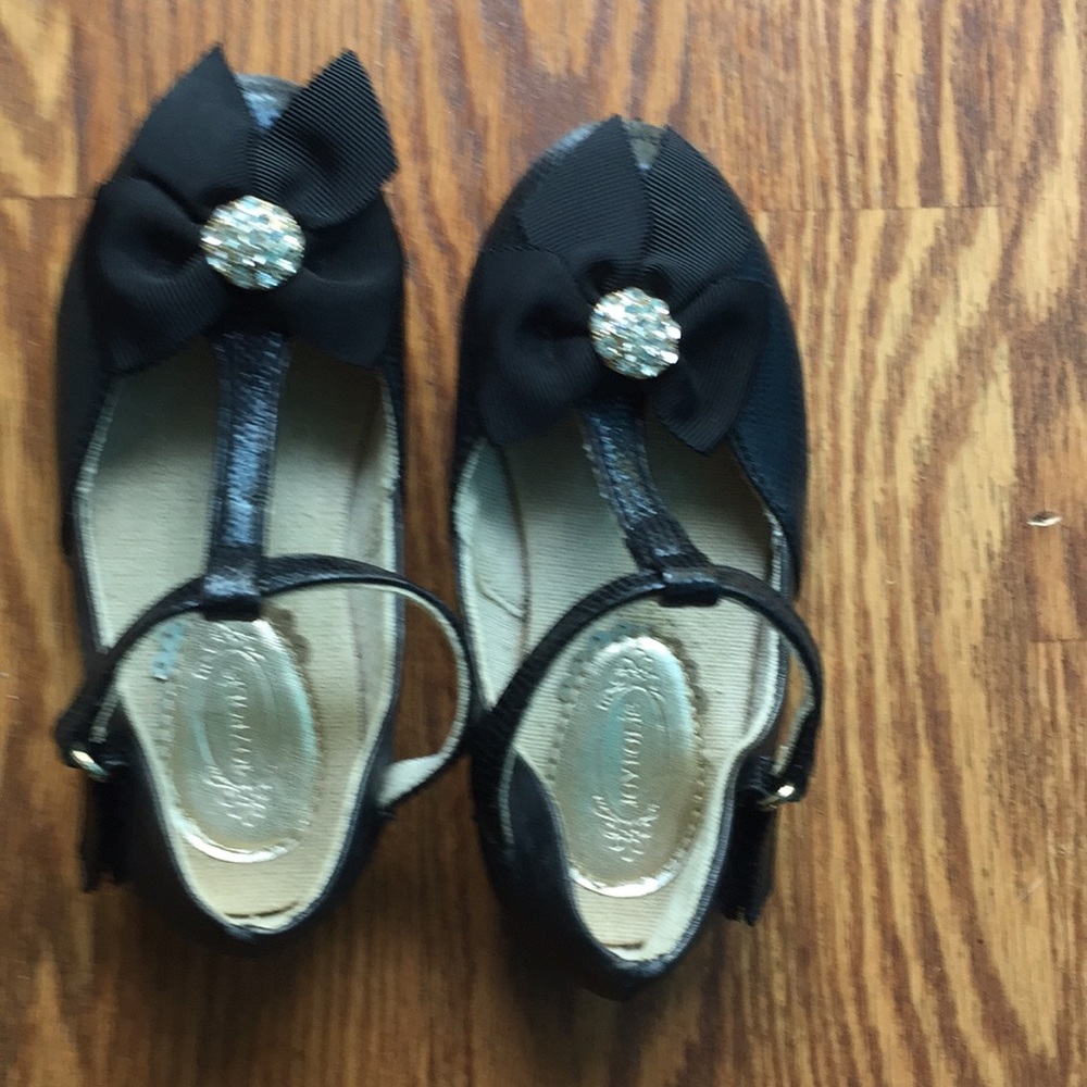 Joyfolie black dress shoes size 8